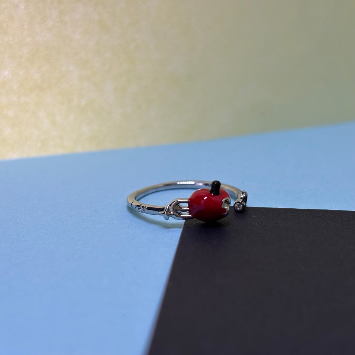 Apple Ring