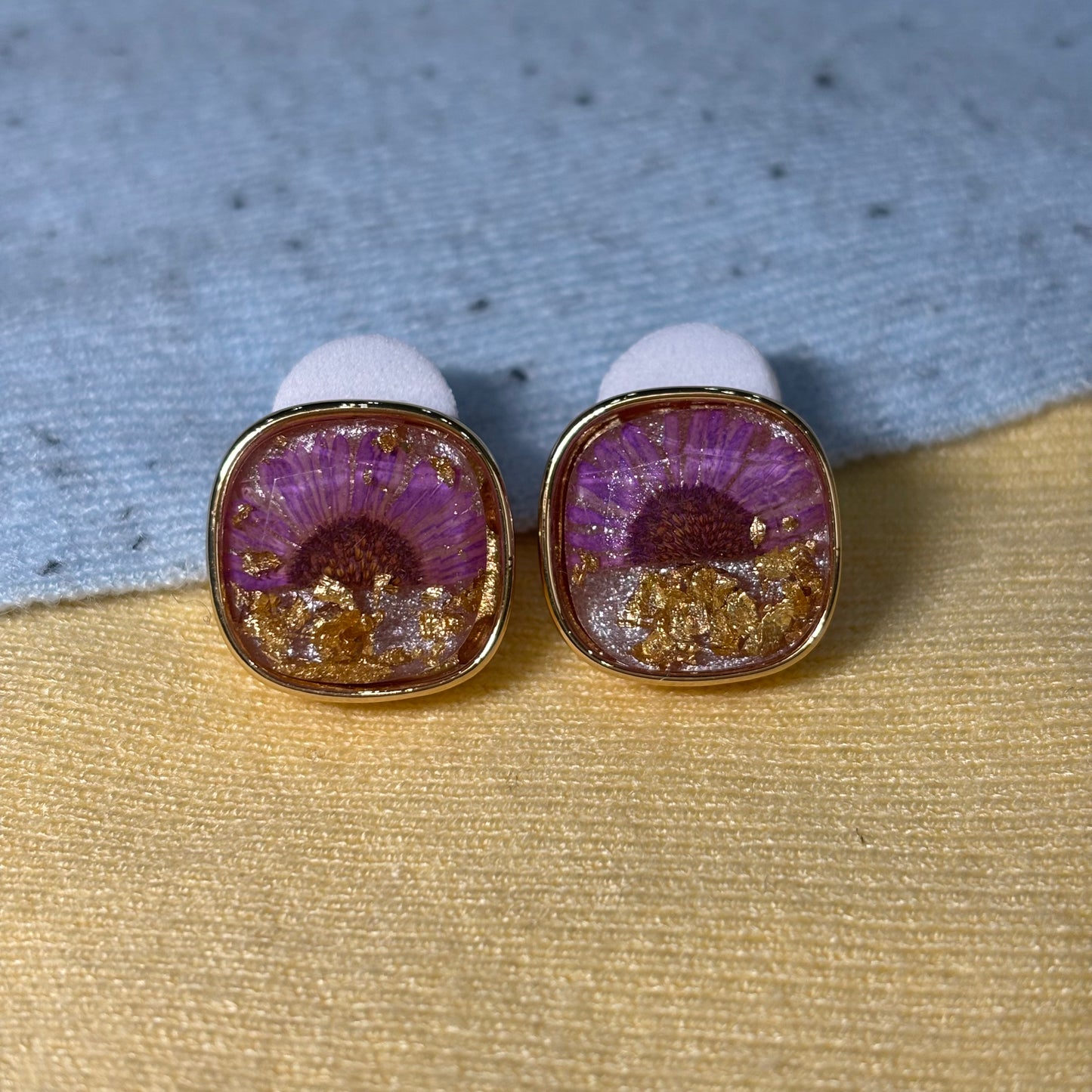 French vintage camellia stud earring